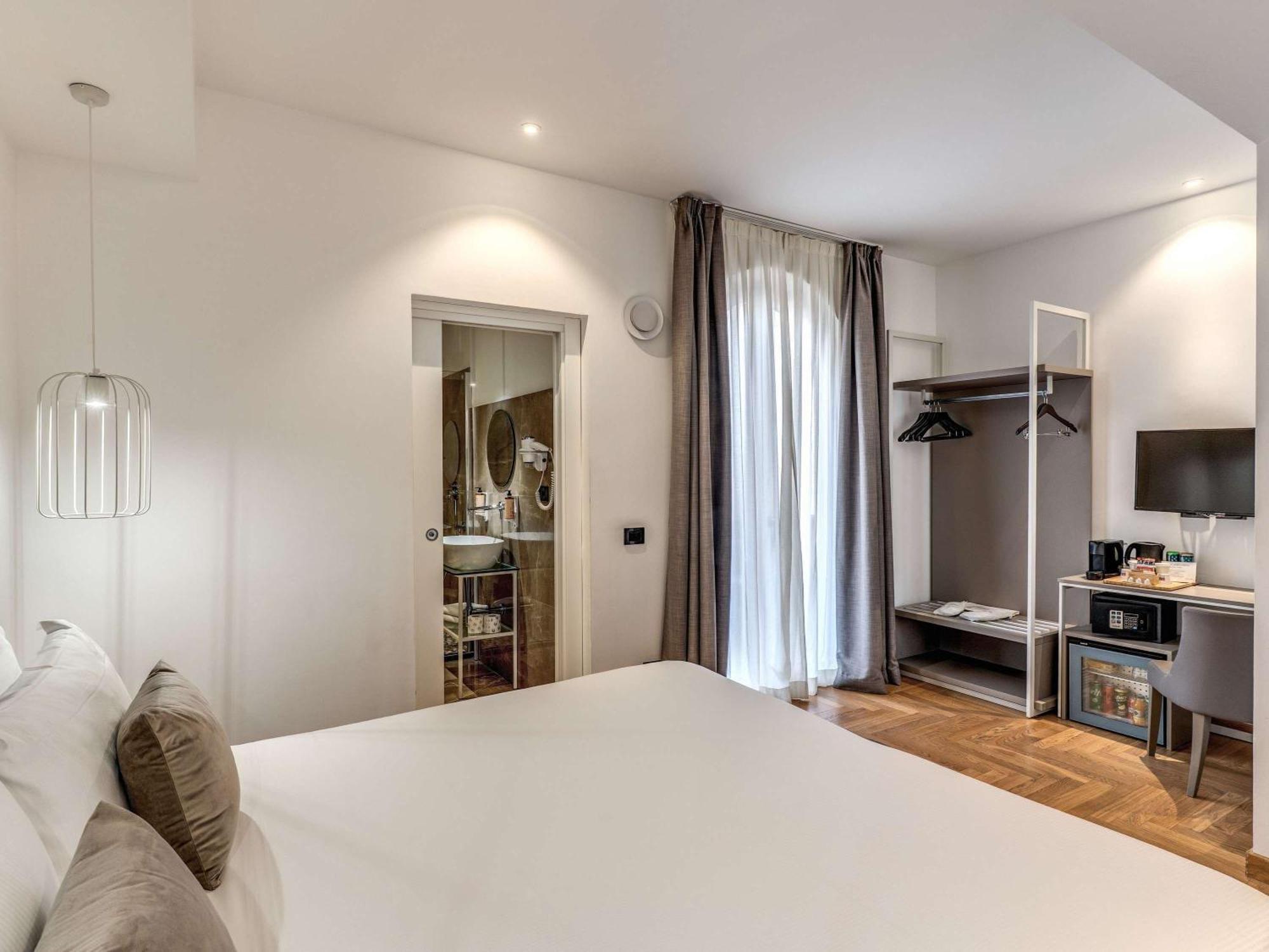 Mercure Roma Centro Termini Exterior foto