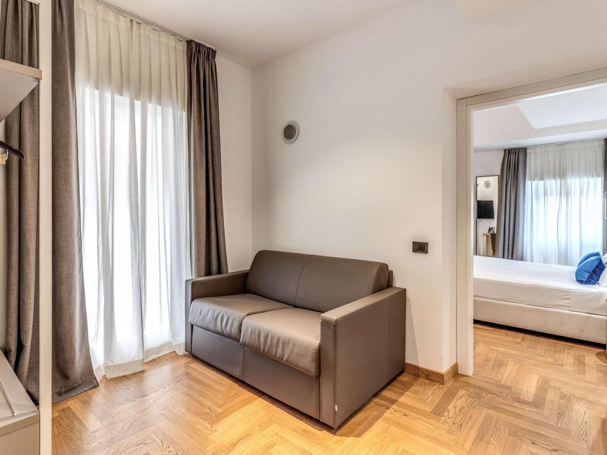 Mercure Roma Centro Termini Exterior foto